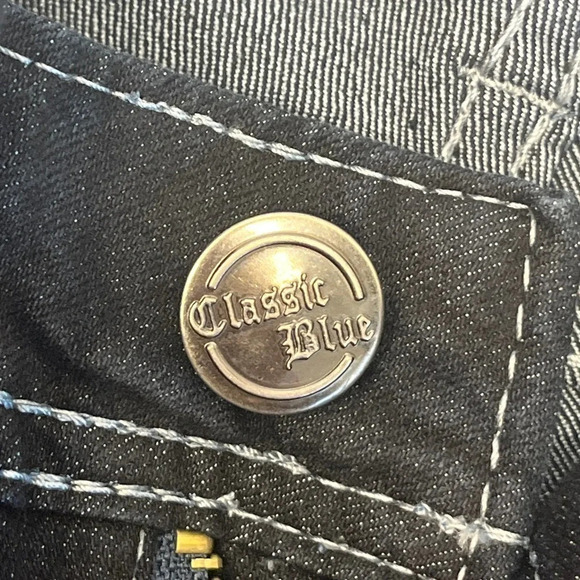 Classic Blue Jeans Womens Size 7 Skinny Dark Blue/Distress - Picture 6 of 14